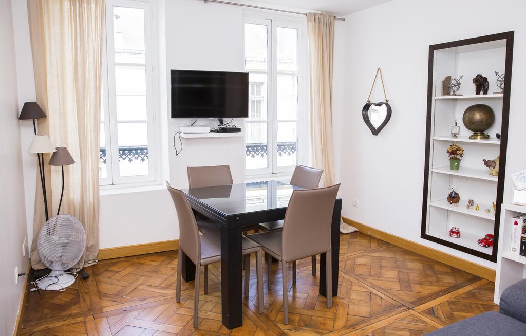 Apart By Jo Apartment Сен Жермен ан Ле Екстериор снимка